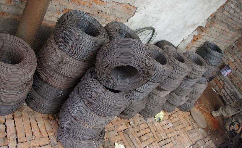 厂价直销 大量批发 钢丝绳 镀锌铁丝冷拉丝 黑铁丝 光面铁.